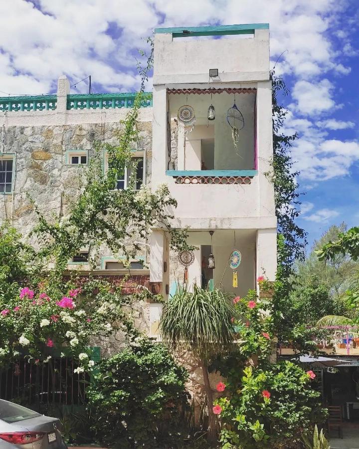 Hotel Gutierrez Celestun Exterior photo